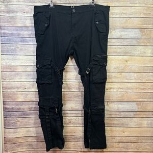 M.Society Men Black Cargo Pants Size 44 x 32
